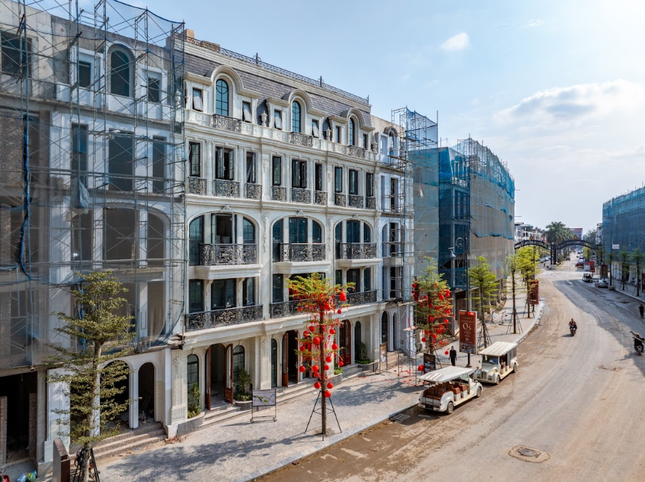 Noble-Palace-Tay-Thang-Long-1